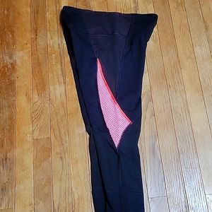 VSX Sport Capri Leggings M